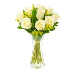Arranjo com 10 Rosas Branca no Vaso de Vidro