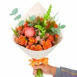 Buquê de 6 Rosas Sortidas